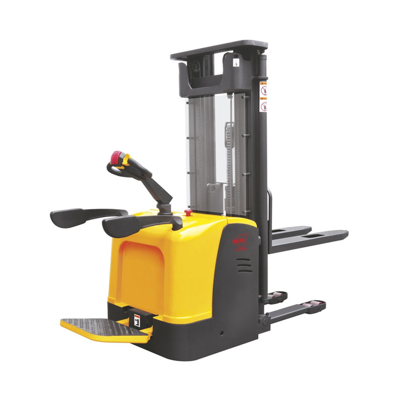 Штабелер самоходный 1,5 т 3,0 м XILIN CDDK15-III 24/200 В/Ач (с платформой)